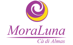 MoraLuna Restaurant